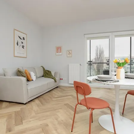 Business Kasprzaka With Parking By Renters * Warsaw