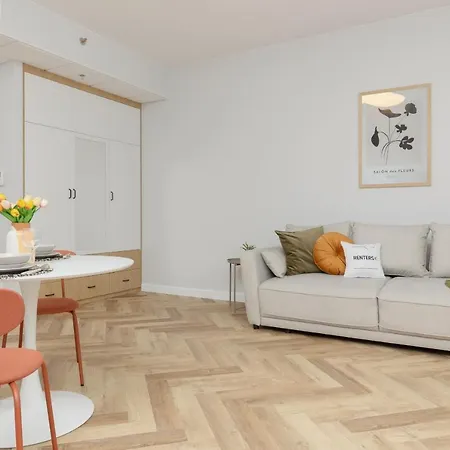 Business Kasprzaka By Renters 4* Varsavia