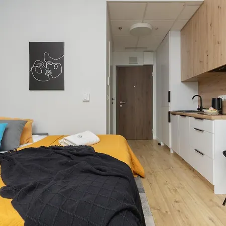 Aparthotel Business Kasprzaka With Parking By Renters