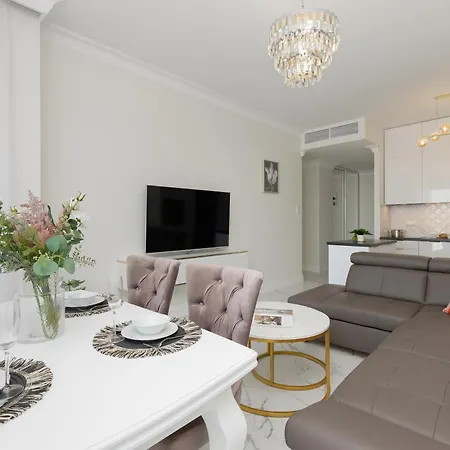 Business Kasprzaka With Parking By Renters Warsaw