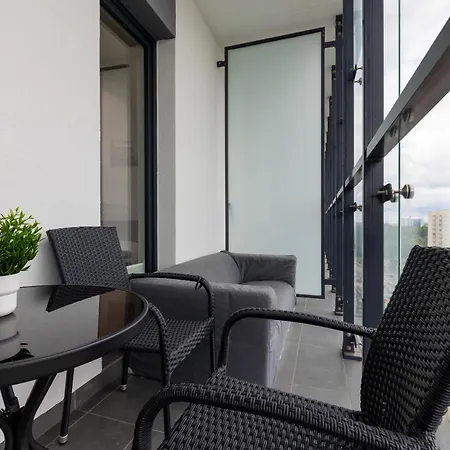 Business Kasprzaka With Parking By Renters *