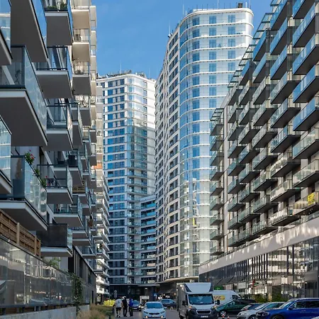 Business Kasprzaka With Parking By Renters *