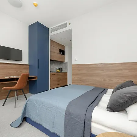 Business Kasprzaka With Parking By Renters