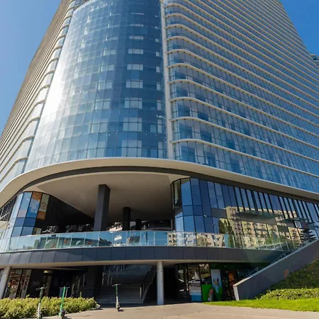 Business Kasprzaka With Parking By Renters *