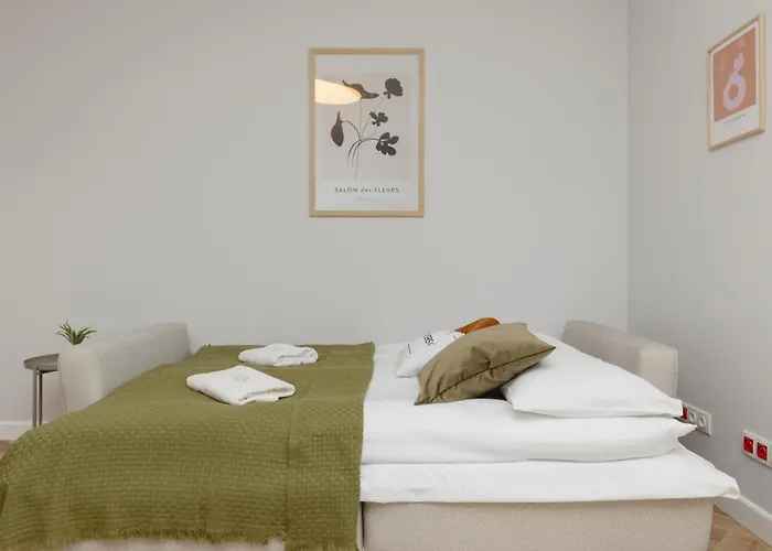 Business Kasprzaka By Renters 4* Warsaw