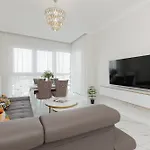 Business Kasprzaka By Renters 3* Warschau