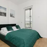 Business Kasprzaka By Renters 3* Warschau