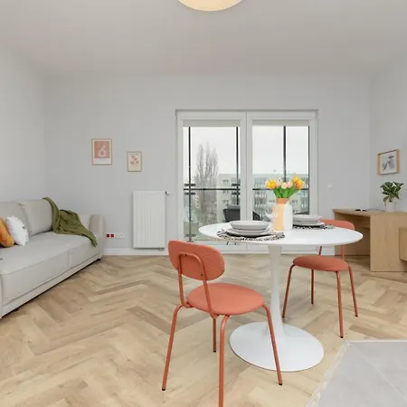 Business Kasprzaka By Renters 3* Varsó